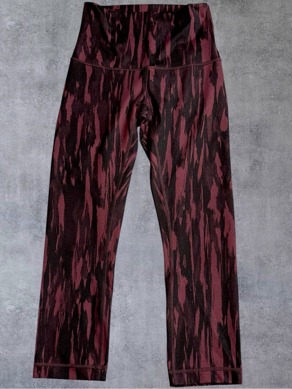 Lululemon Wunder Under Crop Leggings Womens 4 Bordeaux Drama Painted Animal